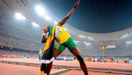 开云体育官网-中国男篮提升篮板球控制力，中国篮板高度